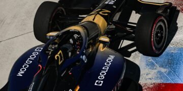 Kyle Kirkwood beats Alex Palou in Arlington thriller to take IndyCar championship lead